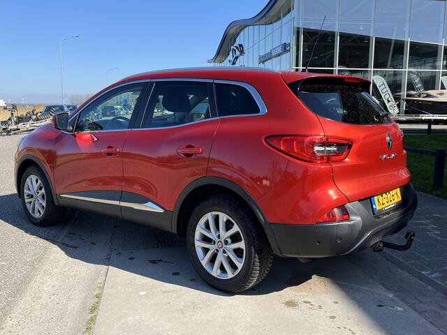 Renault KADJAR 1.2 TCe 130 PK Intens / Dealer onderhouden / Trekhaak / Automaat / Camera / 17' LMV /