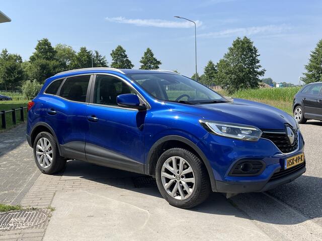 Renault KADJAR 1.3 TCe 140 PK / Dealer onderhouden / Trekhaak / Apple Carplay - Android Auto / Stoelverw. / Keyless / 17'' LMV /