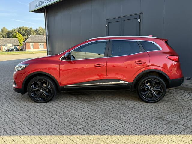 Renault KADJAR 1.3 TCe Black Edition / Navigatie / Cruise Control / Camera / Climate Control / Elektrische bestuurdersstoel / Dodehoekdetectie