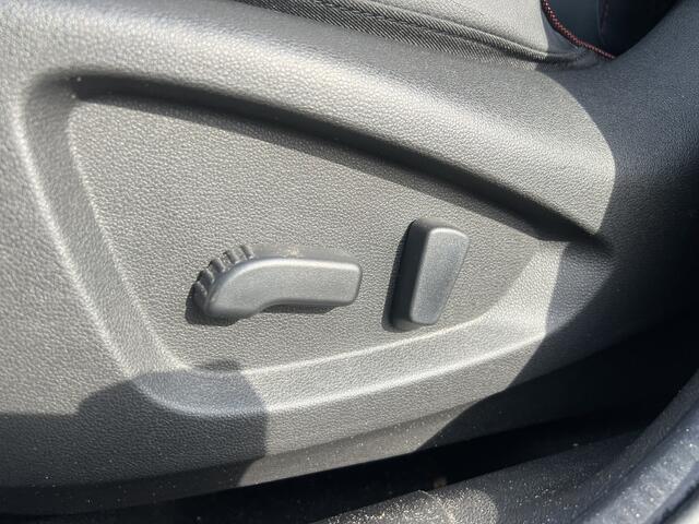 Renault KADJAR 1.3 TCe Black Edition 160PK / Automaat / Elek. Stoelen / Stoelverw. / Bose / Applecarplay - Androidauto /