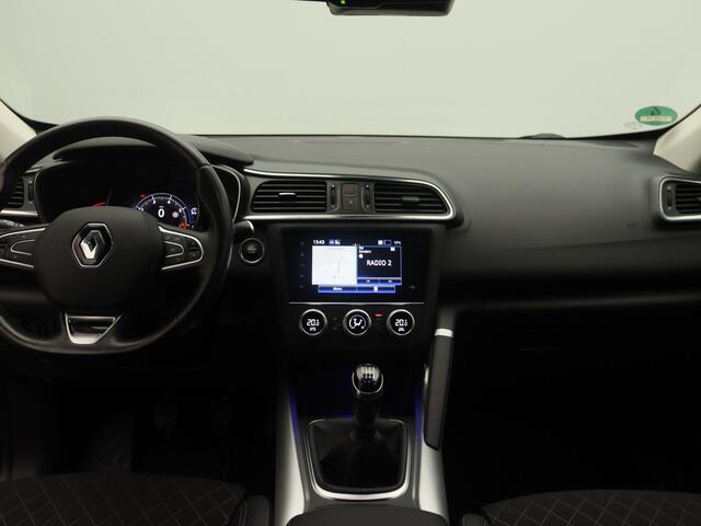 Renault KADJAR TCe 140 Intens | R-Link Navigatie met Apple CarPlay & Android Auto | Parkeersensoren v+a met achteruitrijcamera | Lichtmetalen velgen | Trekhaak |