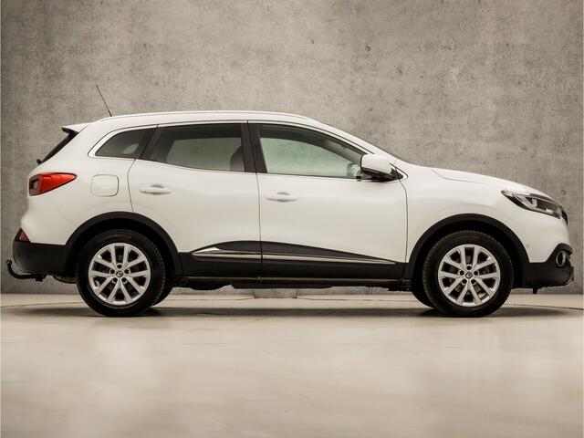 Renault KADJAR 1.2 TCe Intens Sport (VIRTUAL COCKPIT, APPLE CARPLAY, NAVIGATIE, CLIMATE, CAMERA, LEDER, SPORTSTOELEN, GETINT GLAS, TREKHAAK, LANE ASSIST, CRUISE, NIEUWSTAAT)