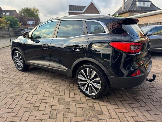 Renault KADJAR ENERGY TCE 130 BOSE / NAVI / CRUISECONTROL / TREKHAAK / PDC / FULL LED / NAP