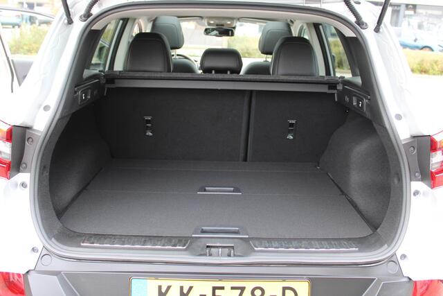 Renault KADJAR TCe 130 Bose | Origineel NL | 1e Eig | Dealer-onderhouden | Weinig kms | Trekhaak |