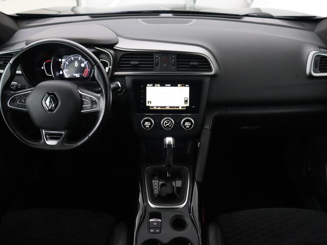 Renault KADJAR 1.3 TCe Black Edition | Trekhaak | Stoelverwarming | Adaptive cruise | Leder/Alcantara | Camera | BOSE Sound | Carplay | Keyless | Navigatie | Full LED