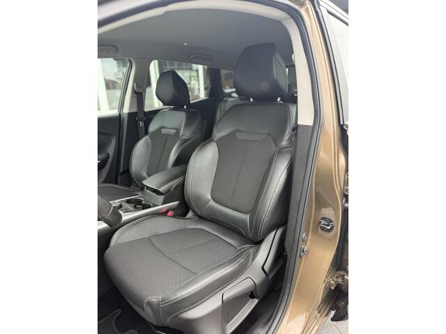 Renault KADJAR 1.2 TCe Limited |Automaat!|Navi!|130PK!|