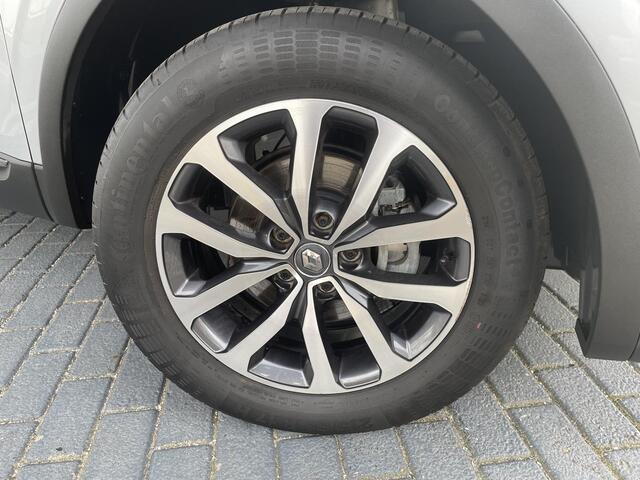 Renault KADJAR 1.3 TCe Limited / TREKHAAK / PANAROMISCH DAK / CAMERA / PARKEERSENSOREN