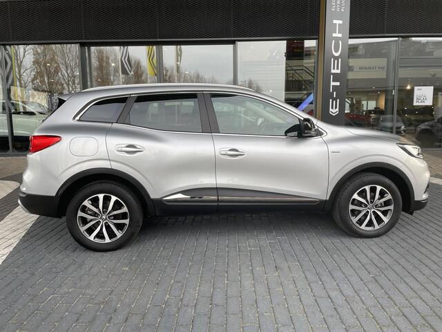 Renault KADJAR 1.3 TCe Limited / TREKHAAK / PANAROMISCH DAK / CAMERA / PARKEERSENSOREN