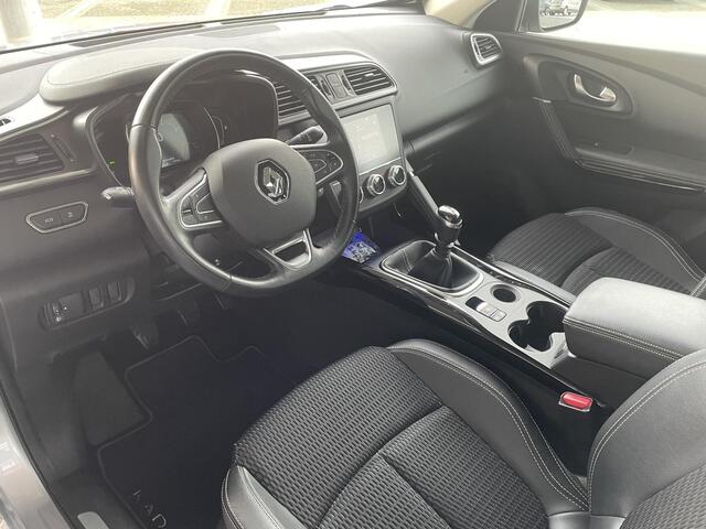 Renault KADJAR 1.3 TCe Limited / TREKHAAK / PANAROMISCH DAK / CAMERA / PARKEERSENSOREN