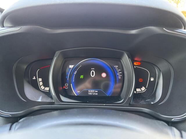 Renault KADJAR 1.3 TCe 159 EDC Black Edition | Automaat| Carplay & Android Auto| Stoelverwarming | BOSE Premium Audio| 19" Lichtmetalen Velgen| Full LED|