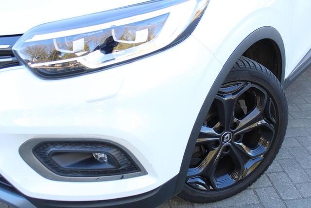 Renault KADJAR 1.3 TCe 160pk Automaat Black Edition | Camera | BOSE audio | Half leder | Stoelverwarming