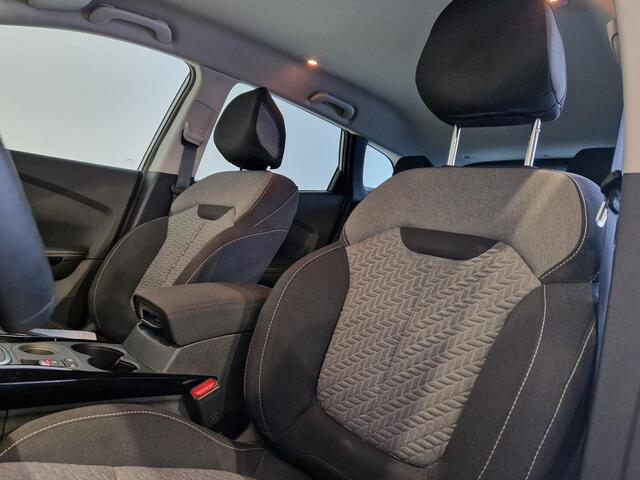 Renault KADJAR 1.3 TCe Limited | 1E EIGENAAR | ALL SEASON | NAVIGATIE | PARKEERSENSOREN VOOR&ACHTER |