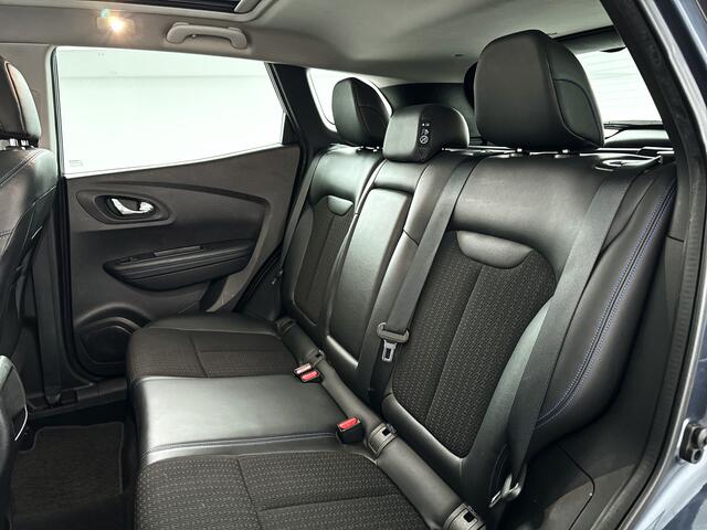 Renault KADJAR 1.2 TCe Bose | Panoramadak | Stoelverwarming | Parkeercamera | Cruise control