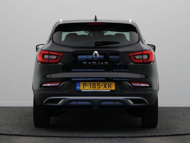 Renault KADJAR 140pk TCe Techno | Elek. uitklapbare trekhaak | Panoramadak | Dealer onderhouden | Stoelverwarming | Achteruitrijcamera |