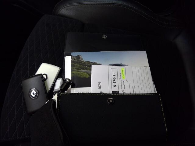 Renault KADJAR 1.3 TCe Black Edition 2e-Eig. & Keurig-Onderh. BOVAG-Garantie. NL-Auto.