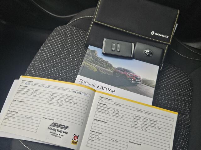 Renault KADJAR 1.3 TCe Zen / Stoelverwarming / Climate Control / Apple Carplay & Android Auto / Navigatie / Parkeersensoren / Keyless Entry & Start / Cruise Control /