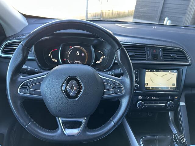 Renault KADJAR 1.2 TCe Intens 131PK | Dealeronderhouden | NL AUTO | Trekhaak | Dodehoekdetectie | Achteruitrijcamera | Climate Control |