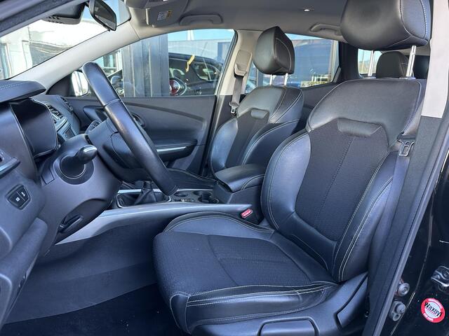 Renault KADJAR 1.2 TCe Intens 131PK | Dealeronderhouden | NL AUTO | Trekhaak | Dodehoekdetectie | Achteruitrijcamera | Climate Control |