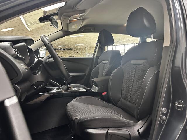 Renault KADJAR 1.3 TCe Zen/ Trekhaak!/ LED Dagrijverl./ Keyless/ Apple+android/ Clima/ Navi/ Cruise/ Bluetooth/ Multi.LEDER.Stuur/ Elek.pakket/ Isofix/ PDC V+A.