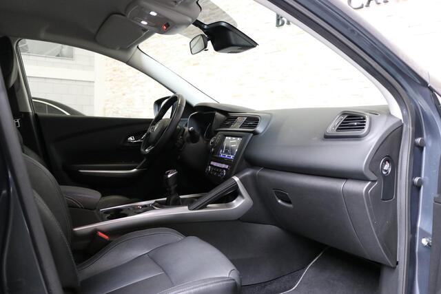 Renault KADJAR 1.2 TCe Bose | CAMERA | TREKHAAK | LEDER | STOELVERW. | CARPLAY | NAVI |