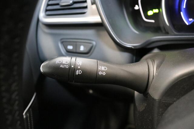 Renault KADJAR 1.2 TCe Bose | CAMERA | TREKHAAK | LEDER | STOELVERW. | CARPLAY | NAVI |