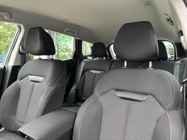 Renault KADJAR 1.3 TCe Black Edition | Automaat | Trekhaak |