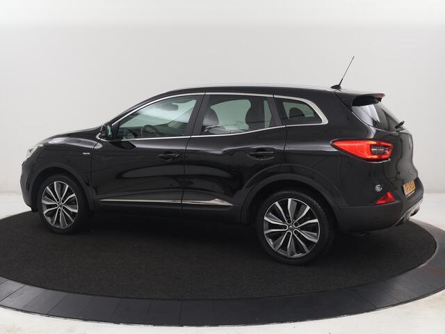 Renault KADJAR 1.2 TCe Bose Panoramadak | Bluetooth | Cruise control | Climate control | Stoelverwarming | Bose Audio | Achteruitrij camera | Parkeersensoren | Navigatie