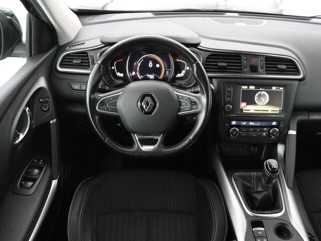 Renault KADJAR 1.2 TCe Bose Panoramadak | Bluetooth | Cruise control | Climate control | Stoelverwarming | Bose Audio | Achteruitrij camera | Parkeersensoren | Navigatie