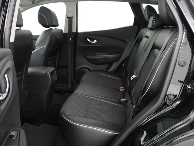 Renault KADJAR 1.2 TCe Bose Panoramadak | Bluetooth | Cruise control | Climate control | Stoelverwarming | Bose Audio | Achteruitrij camera | Parkeersensoren | Navigatie
