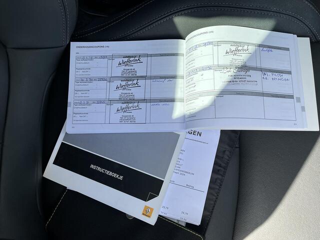 Renault KADJAR 1.2 TCe Bose Automaat | Lederen Bekleding | Stoelverwarming | Parkeerhulp | Navigatie |