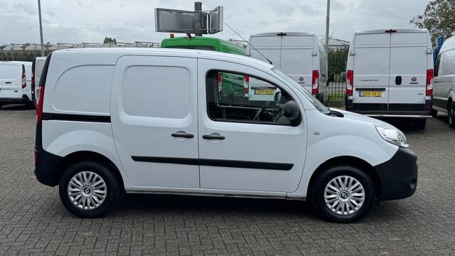 Renault KANGOO 1.5 DCI 55KW 75PK EURO 6 AIRCO/ CRUISE CONTROL/ PARKEERSENSOREN/ 100% DEALERONDERHOUDEN