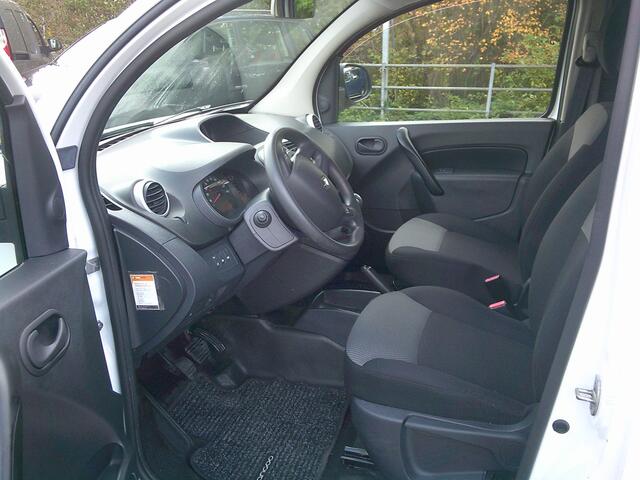 Renault KANGOO 1.5 Blue dCi 80 Comfort VOORZIEN VAN AIRCO+CRUISE+NAVIGATIE !!