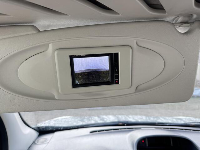 Renault KANGOO 1.2 TCe 115 EDC Comfort / Automaat / Camera / Parkeersensoren / Airco / Bluetooth telefoonvoorbereiding /