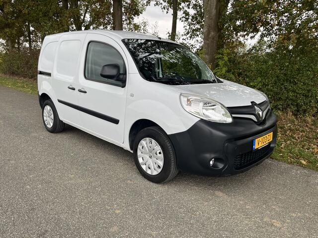 Renault KANGOO 1.5 dCi 90pk E6 Comfort BPM Vrij! Lease ¤129 p/m, Airco, PDC, Volledig onderhoudshistorie aanwezig