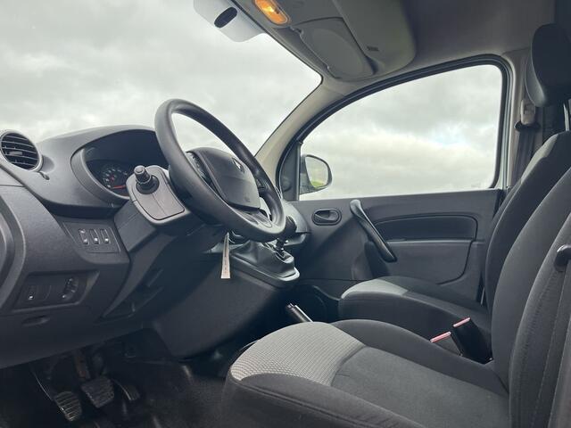 Renault KANGOO 1.5 dCi E6 R-link BPM Vrij! Lease ¤168 p/m, Airco, Navi , PDC, Trekhaak, Volledig onderhoudshistorie aanwezig