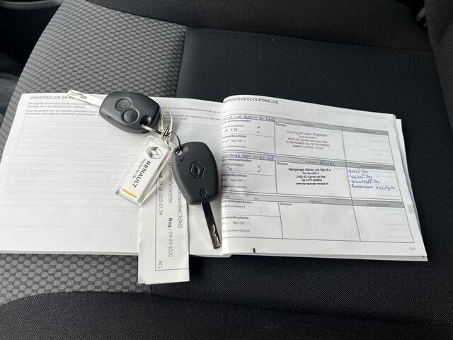 Renault KANGOO 1.5 dCi E6 R-Link BPM Vrij! Lease ¤171 p/m, Airco, Navi , PDC, Trekhaak, Volledig onderhoudshistorie aanwezig