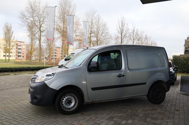 Renault KANGOO 1.2TCe 115 SenS Comfort *BENZINE*22142KM*