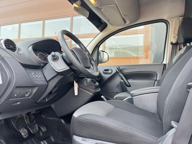 Renault KANGOO 1.5 Blue dCi 115pk E6 Luxe Maxi Lease ¤193 p/m Airco, Navi, PDC, Trekhaak, onderhoudshistorie aanwezig