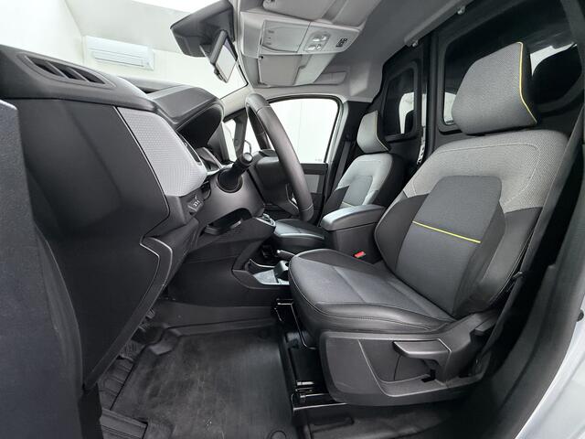 Renault KANGOO D 96pk ¤0,- BTW/BPM !! Luxe Navi Airco Camera 1/2 Leer Trekhaak Euro 6 Apple Carplay Android PDC Cruise Control Lmv Pure-Vision LED-v+a DAB PDC 1.5DCi Betonplexvloer Wandbetimmering Achterdeuren Schuifdeuren Sidebars Priv.Glass Licht-Regensensor Mistlampe