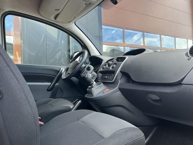 Renault KANGOO 1.5 Blue dCi E6 R-link Lease ¤150 p/m Airco, Navi, PDC, Trekhaak, 2x schuifdeur onderhoudshistorie aanwezig