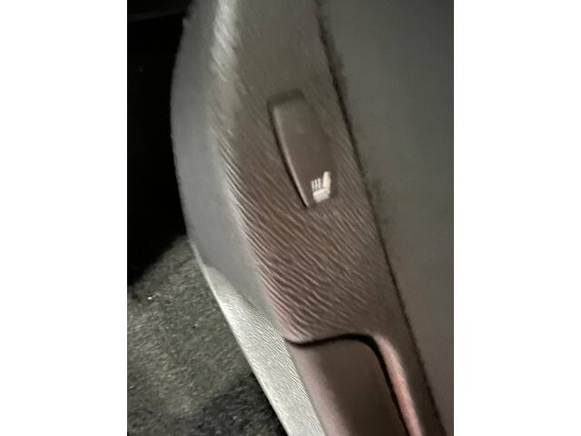 Renault KANGOO FAMILY 1.2 TCe ClimaC.CruiseC.Navi.Camara.Pdc.LMV!!!