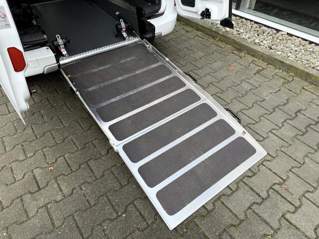 Renault KANGOO FAMILY 3+1 Rolstoelauto 1.2 TCe (Zeer nette 3+1 Rolstoelauto met lage km.stand!)