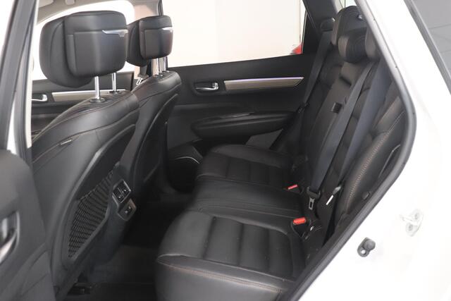 Renault KOLEOS 1.3 160 TCe Initiale Paris | Schuif kanteldak | Leder bekleding | BOSE audio | Stoelverwarming & ventilatie | Adaptieve cruise control | ApplCarplay AndroidAuto |