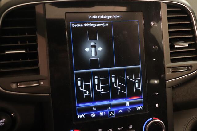 Renault KOLEOS 1.3 160 TCe Initiale Paris | Schuif kanteldak | Leder bekleding | BOSE audio | Stoelverwarming & ventilatie | Adaptieve cruise control | ApplCarplay AndroidAuto |