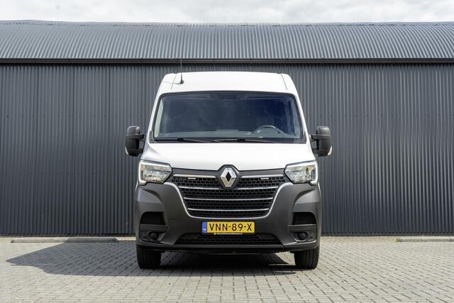 Renault MASTER T35 dCi 180PK | L3H2 | 3.5T Trekgewicht | Luchtvering | LED | Camera | Navi | Cruise | Airco| PDC | Euro 6
