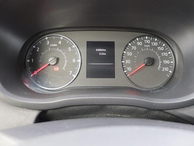 Renault MASTER T33 2.3 dCi 135 L2H2 | Navigatie | Trekhaak | Camera