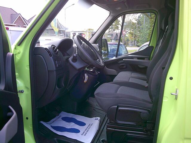 Renault MASTER T35 2.3 dCi L1H2 VOORZIEN VAN AIRCO+CRUISE+NAV.+TREKHAAK