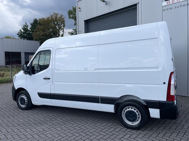 Renault MASTER T35 2.3dCi 136PK L2H2 Airco | Navigatie