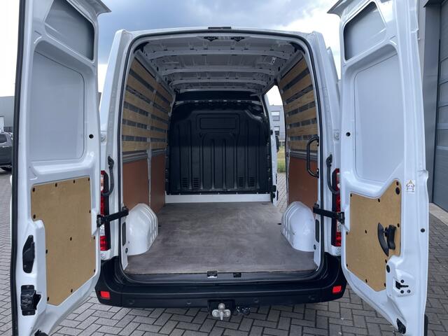 Renault MASTER T35 2.3dCi 136PK L2H2 Airco | Navigatie