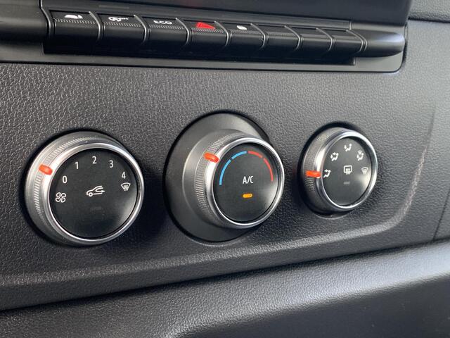 Renault MASTER T35 2.3 dCi 150 L3H2 Energy Work Edition